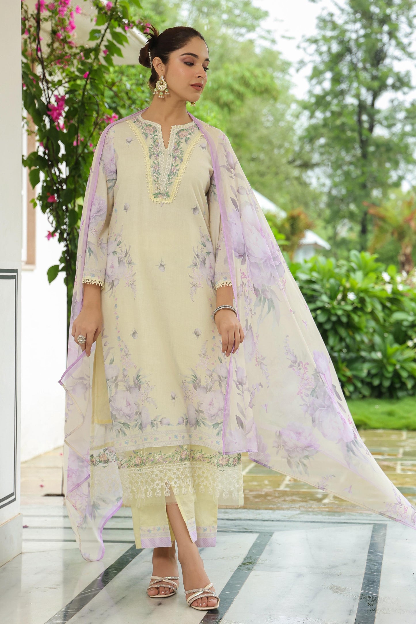 Digital printed pakistani suit - light Yellow