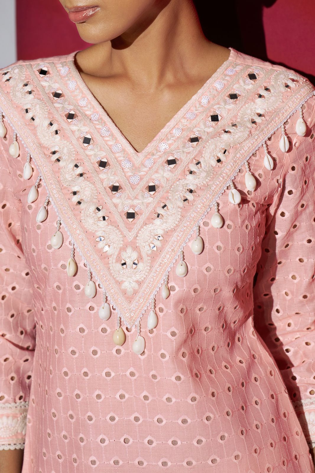 Cotton cords with shell details