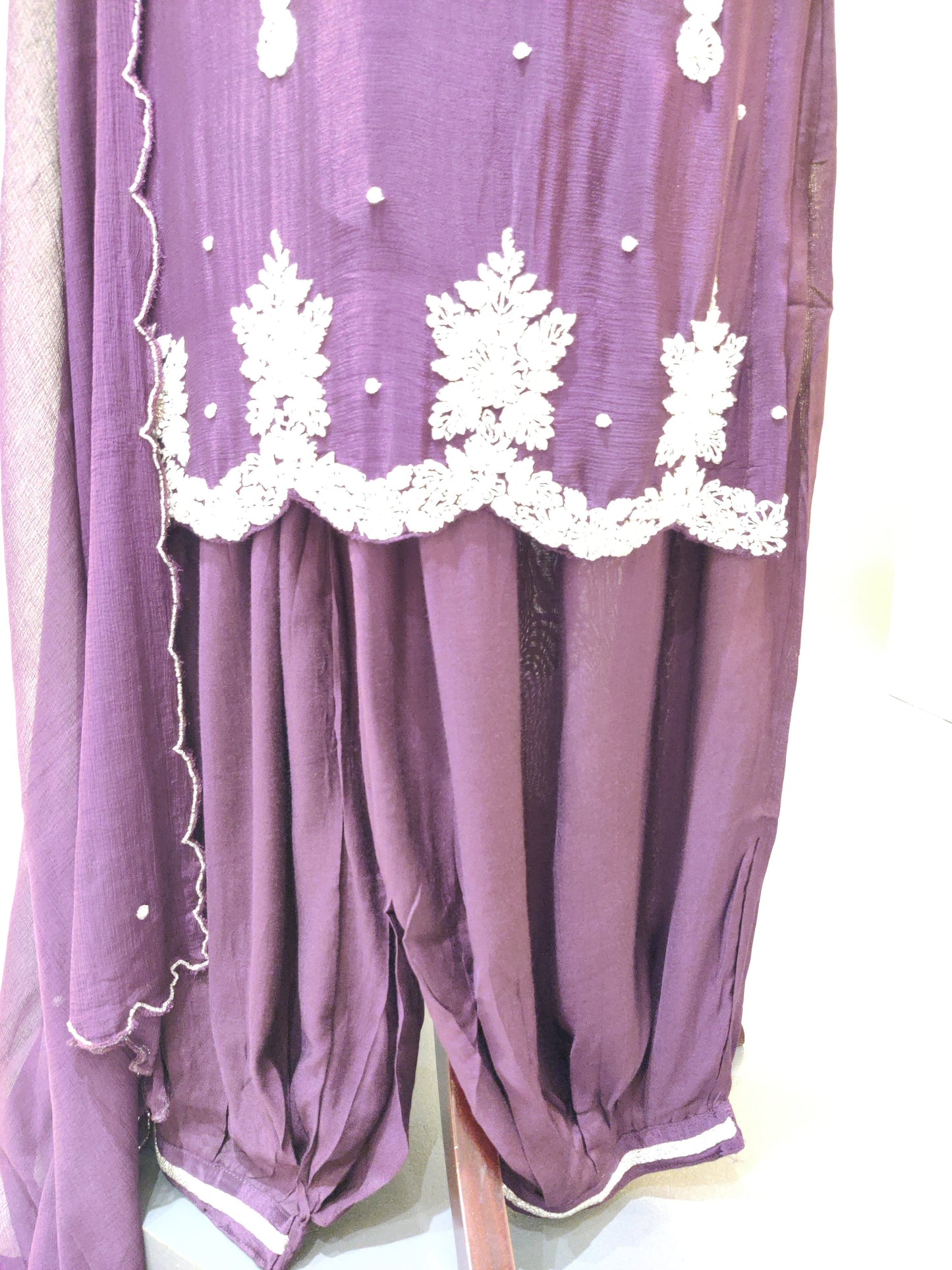Chinnon suit