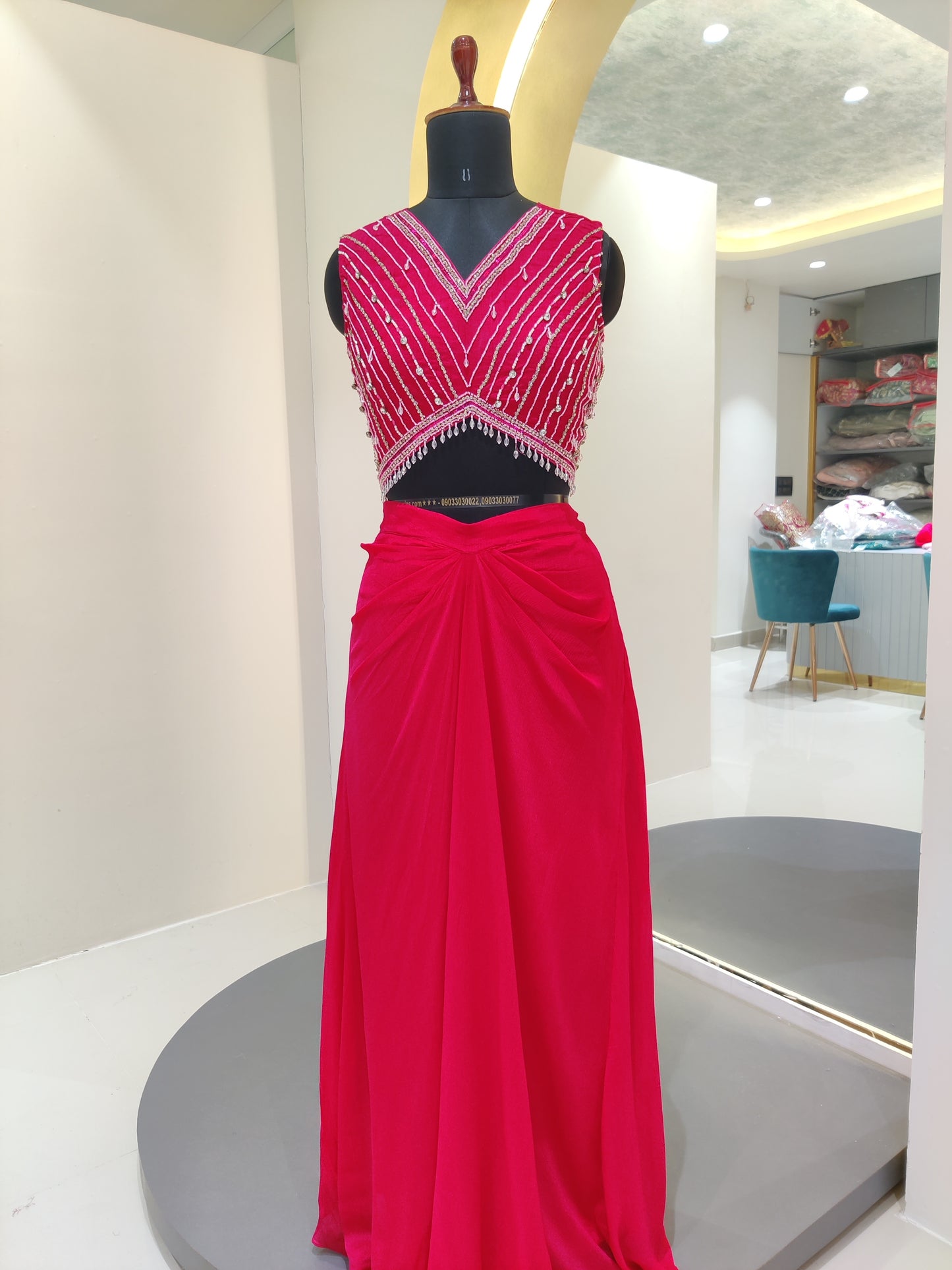 Crop top with skirt - Red Color