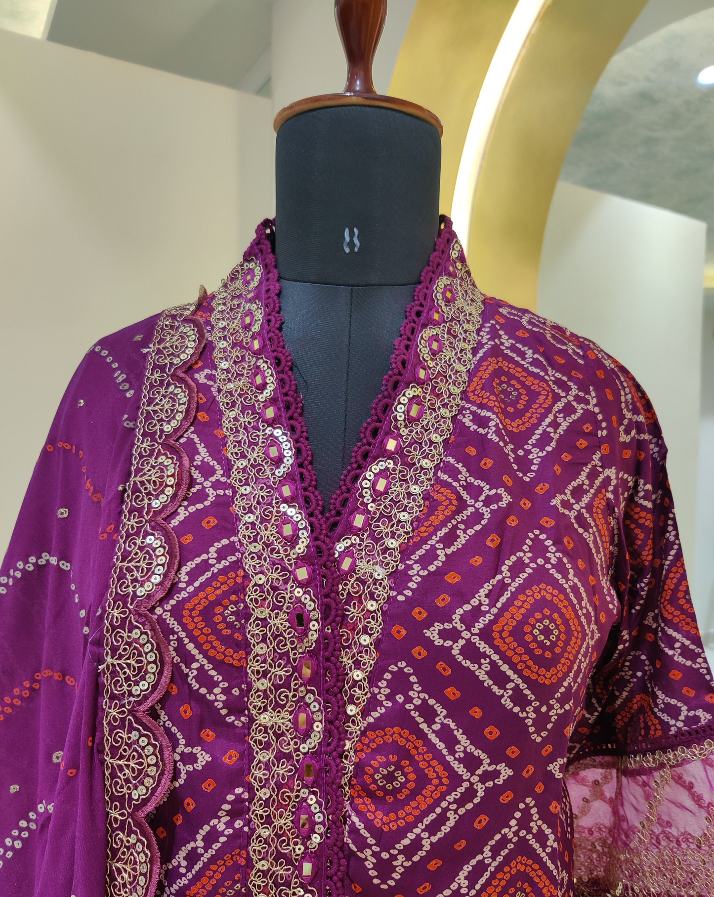 Bandhej printed butter crape kurta set