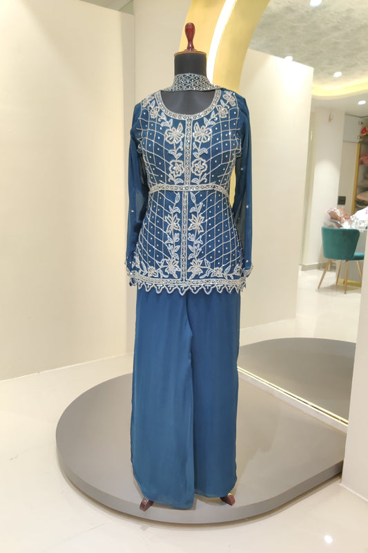 Embellished long top with pant