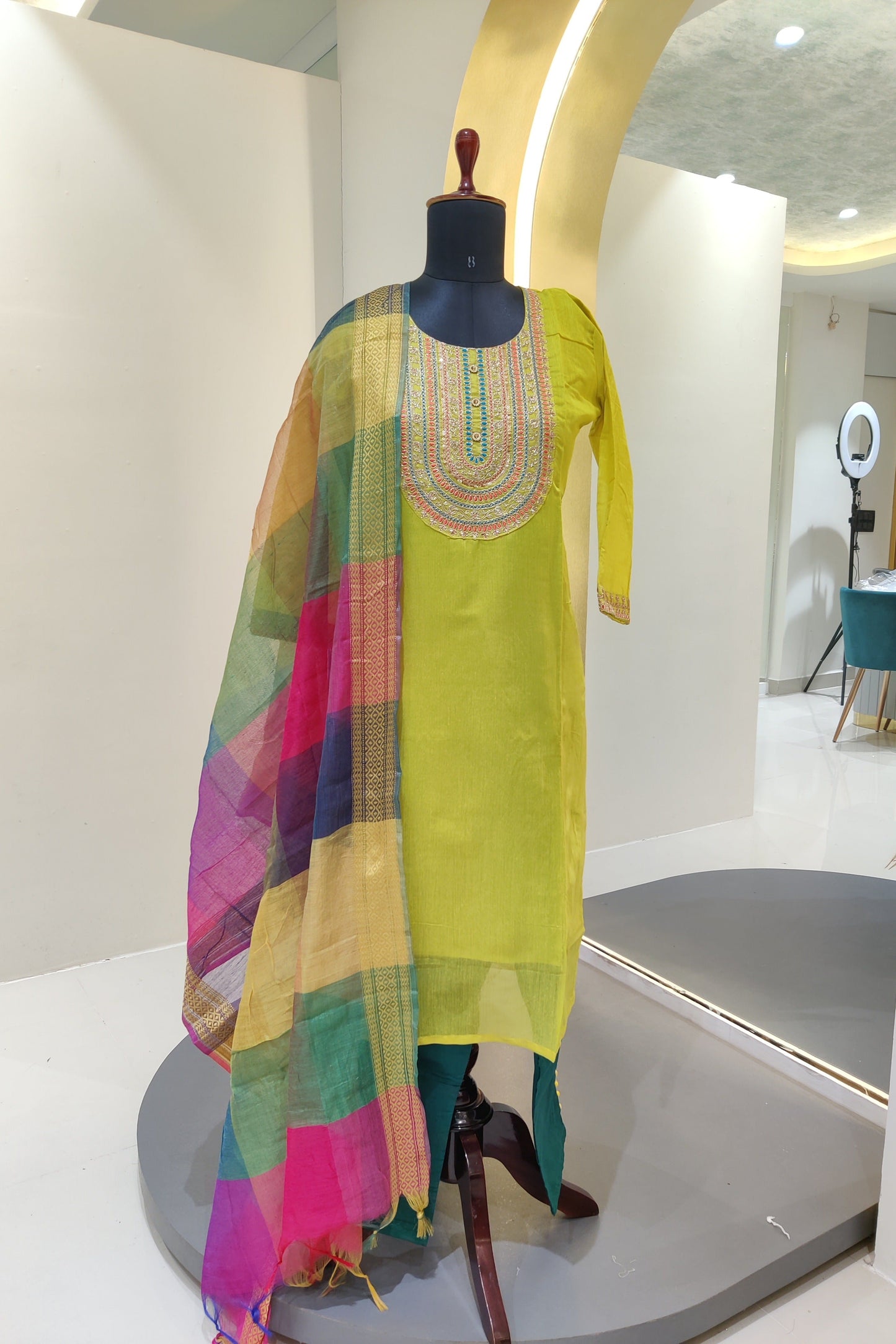 Chenderi suit with zari detalis - lemon Yellow