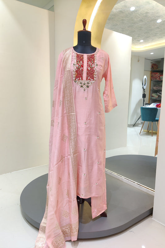 Dola silk suit - Light pink