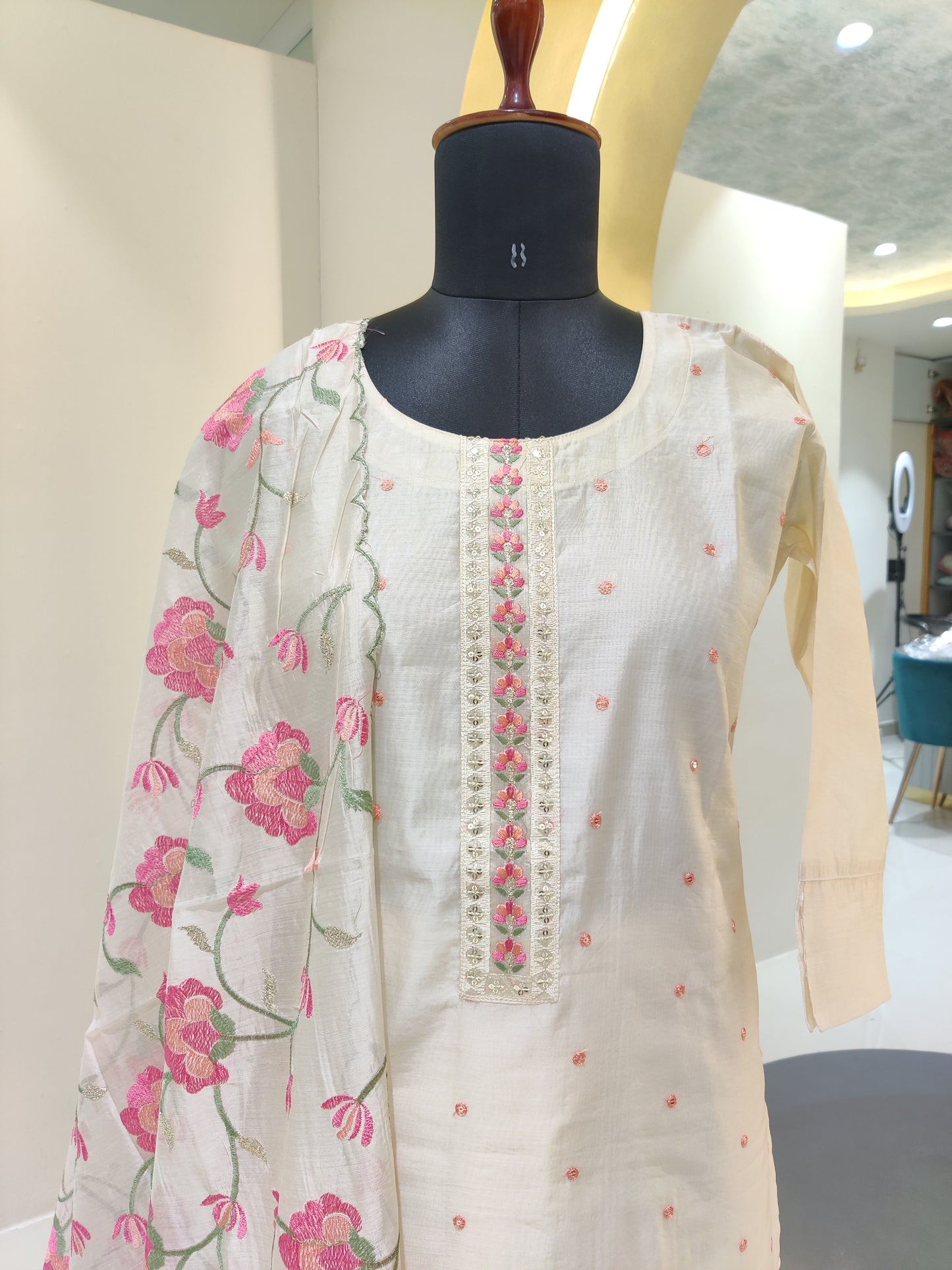 Chenderi silk suit - off White
