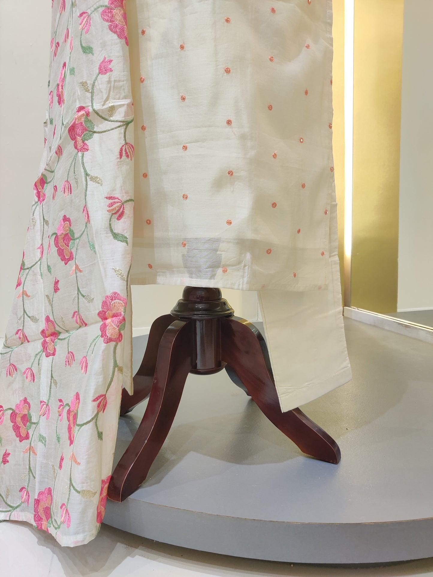 Chenderi silk suit - off White