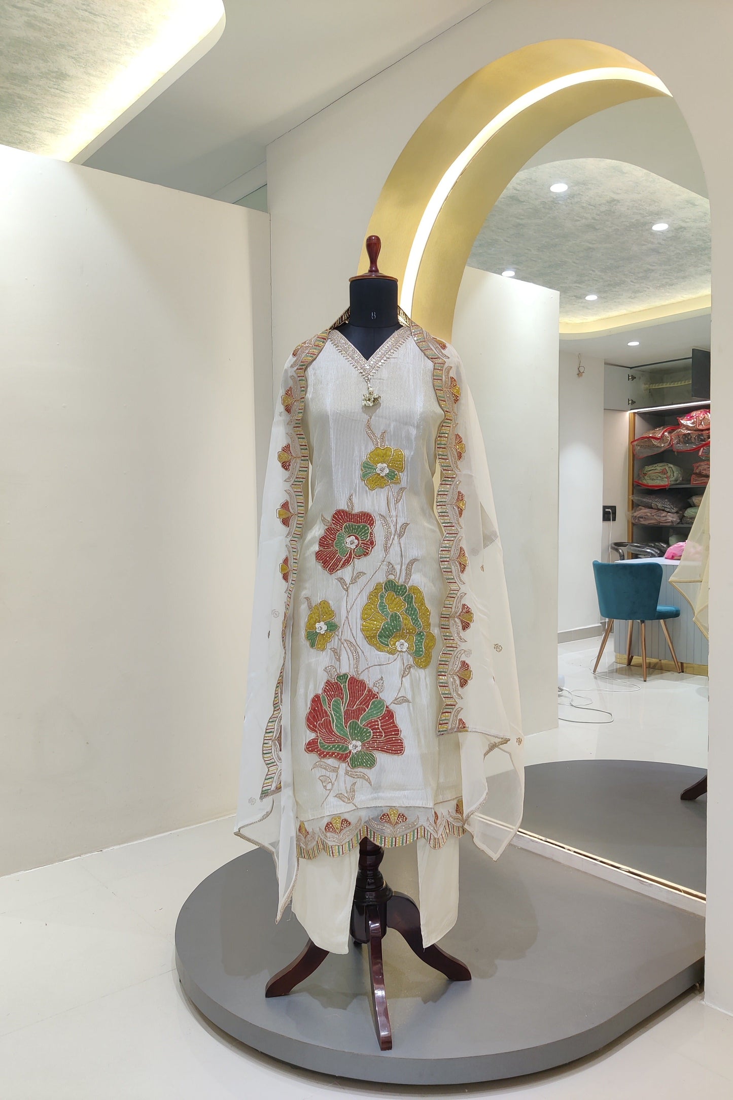 Zari Tissue Kurta Set
