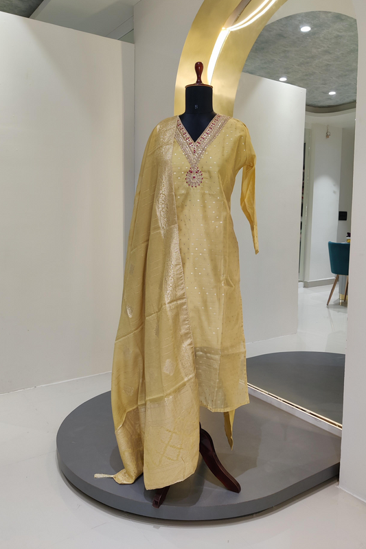 Chandri Silk Set