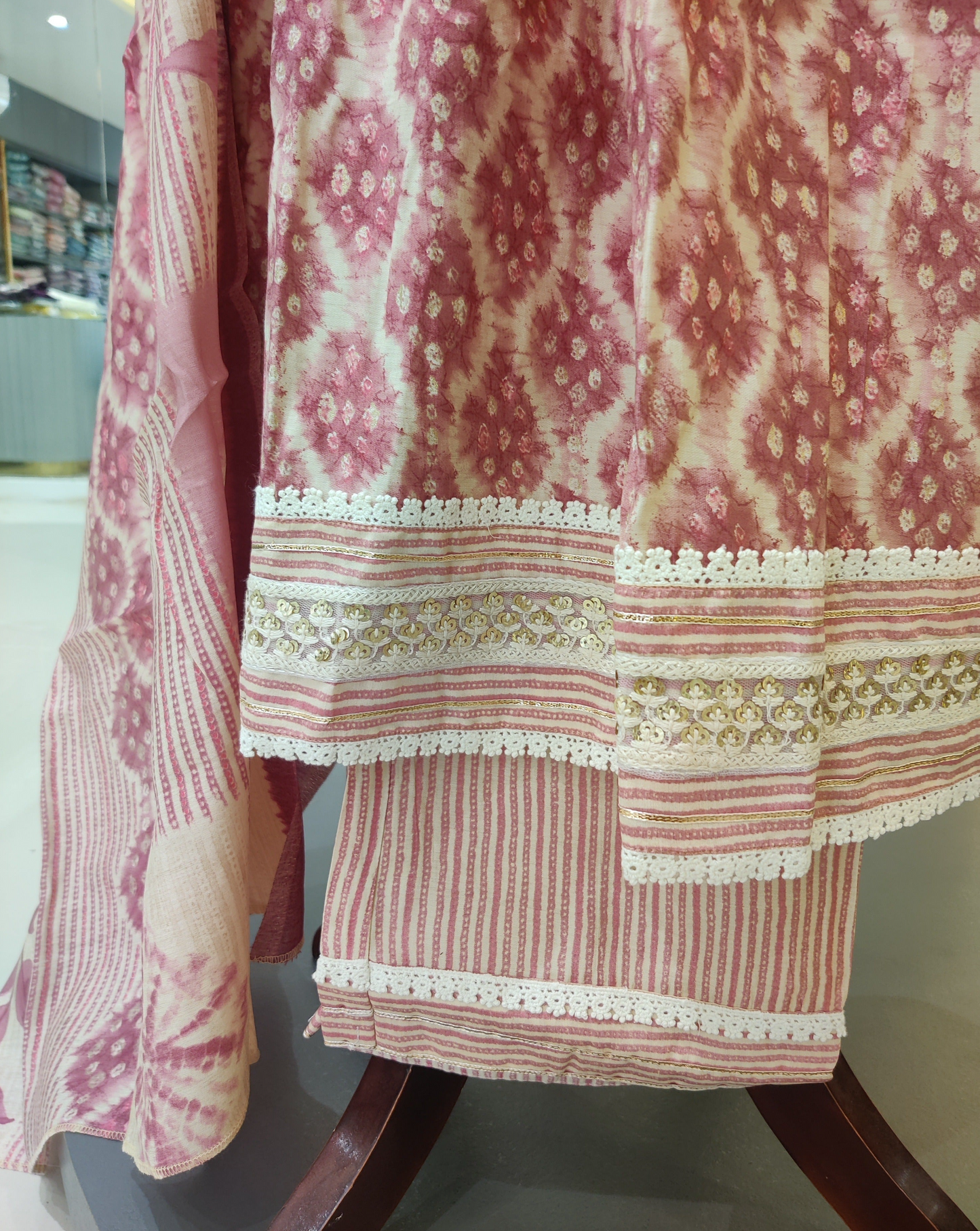 Naira style kurta set