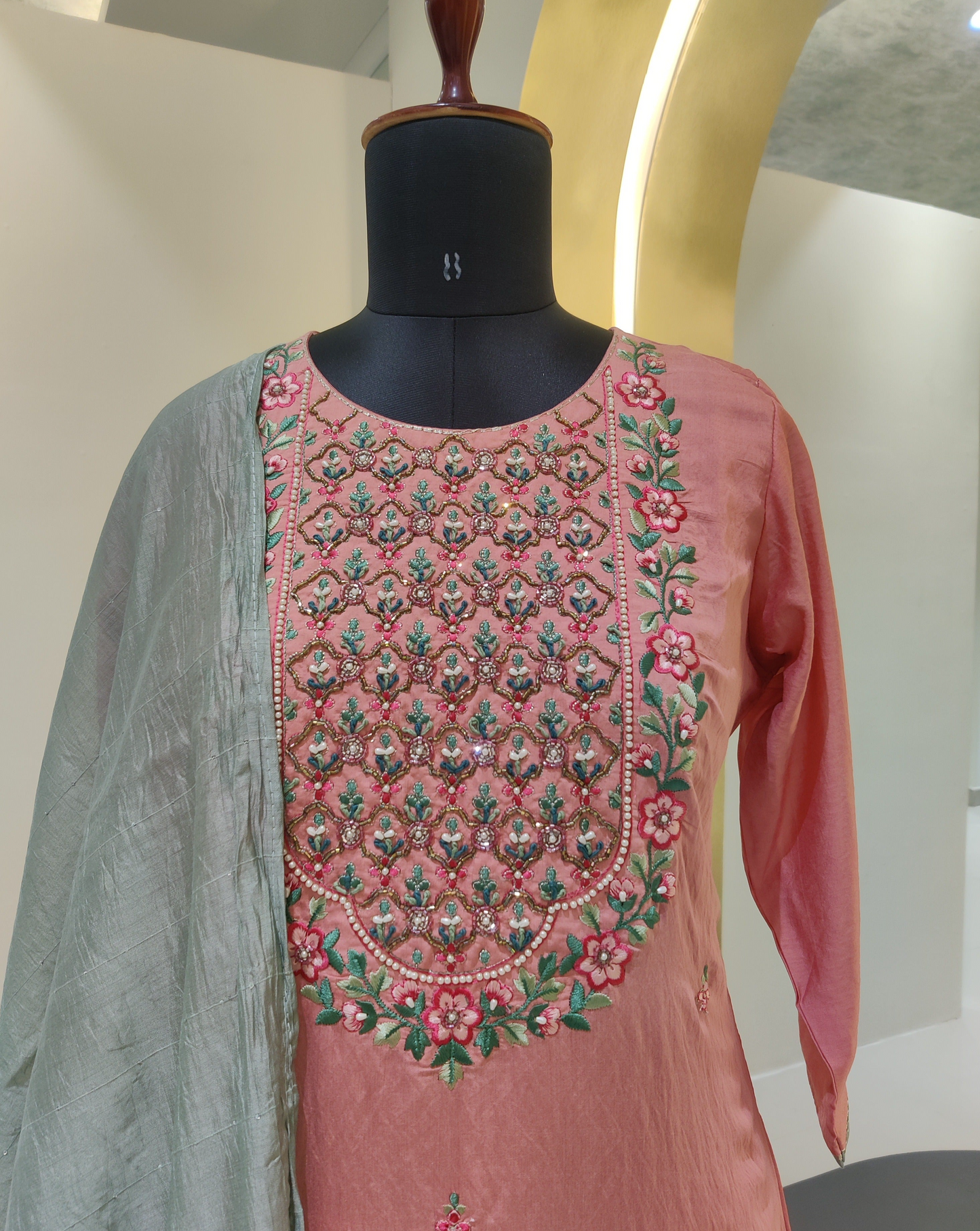 Dola silk kurta set